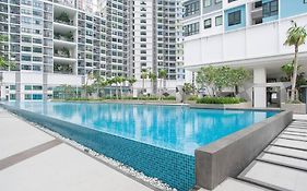 Icity 1Bedroom Apt Near Mall Free Parking & Wifi